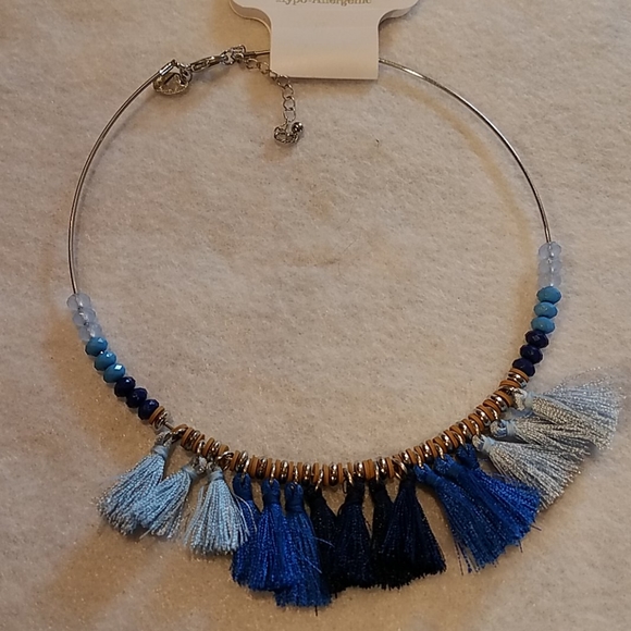 NWT. Wire Hoop Tasseled Necklace & Earrings - Picture 2 of 5